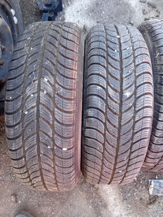 Джанти 15ки за Дачия 4×100 Ет 40 с зимни нови гуми Debica