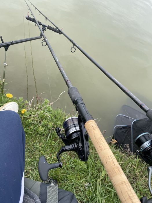 Set feeder shimano. Lanseta shimano aero x1. Mulineta shimano aero bb c5000 si husa de transport shimano