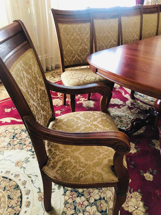 Мебел горка хитойики стол стул Этиқод мебел фирманики енгиде турипти