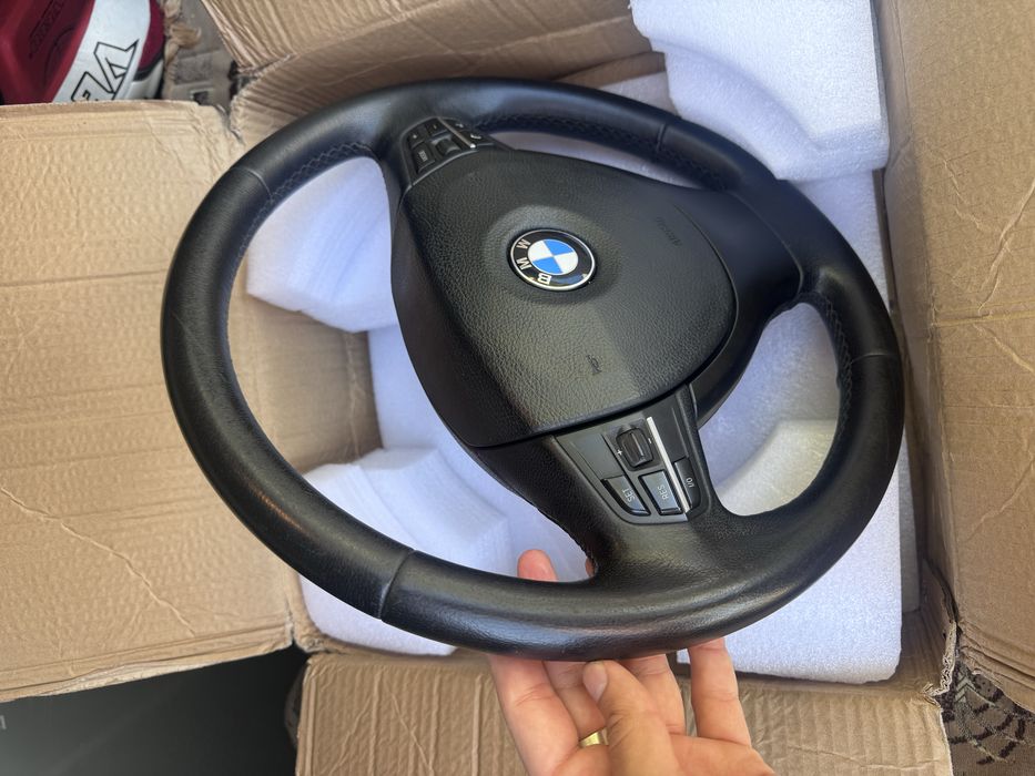 Продам Руль от BMW F10