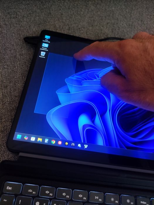 Планшет на Windows 11