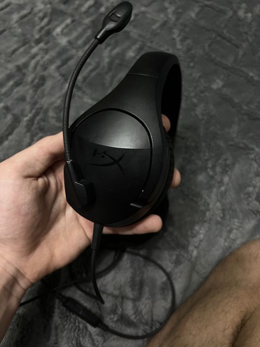 Наушники HyperX черные