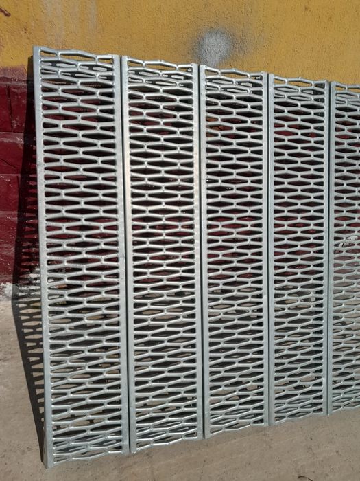 Trepte zincate pentru Scară metalice