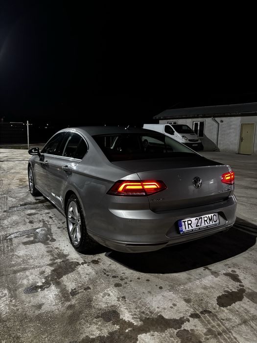 VW Passat B8 Sedan • 2.0 TDI 150 CP • DSG 6 • ACC • Full LED • Piele