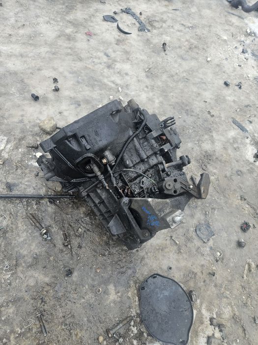 Cutie de viteză Ford Mondeo 2000 diesel 2000 2005