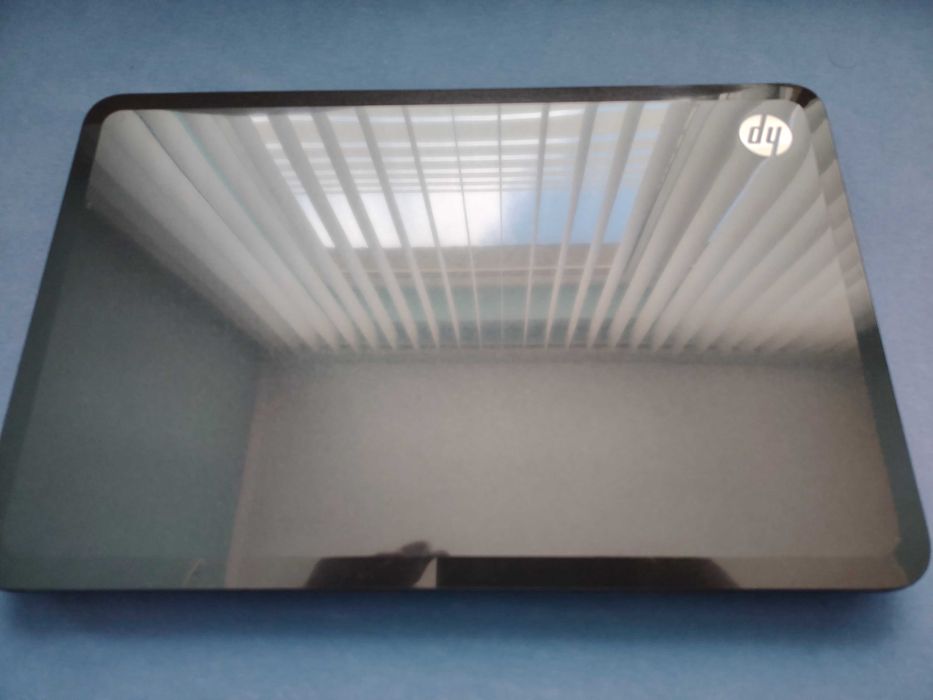 17.3" Лаптоп HP Pavilion G7