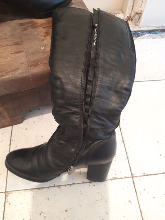 Кожанные сапоги фирменные