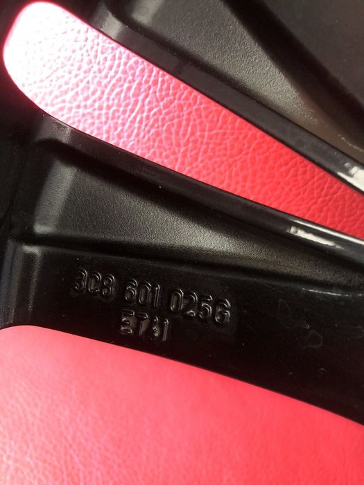 Оригинални джанти VW 5x112 18цола.