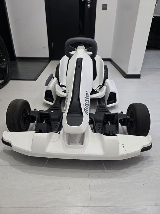 Продаётся Ninebot go kart