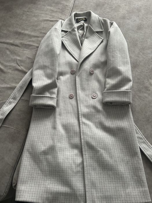 Продам женское пальто