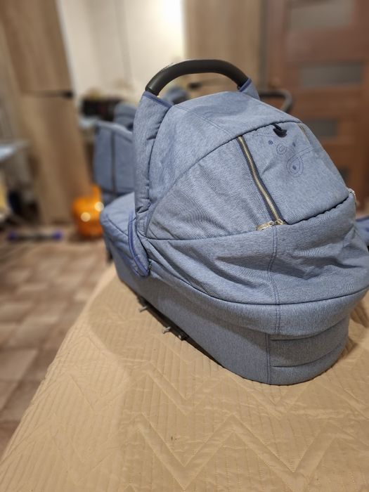 Продам коляску зима лето