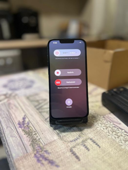 iPhone 13  Spart  de Piese sau Recarosare