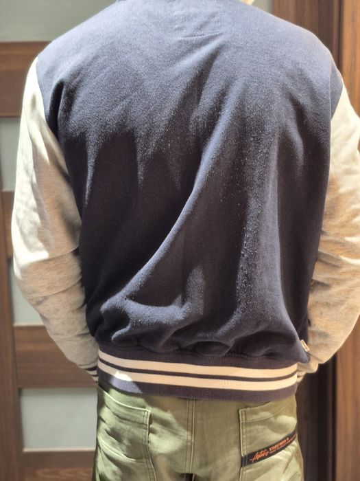 Яке за сезона, колежански. Риза, мъжка подарявам.М, L