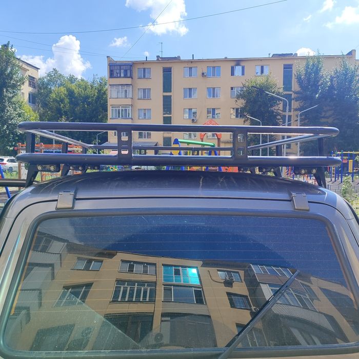 Багажник на ниву.