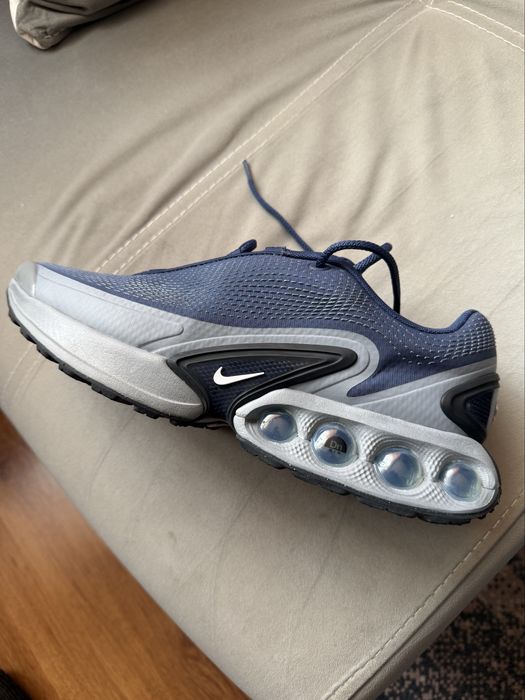 Маратонки Nike Air Max Dn