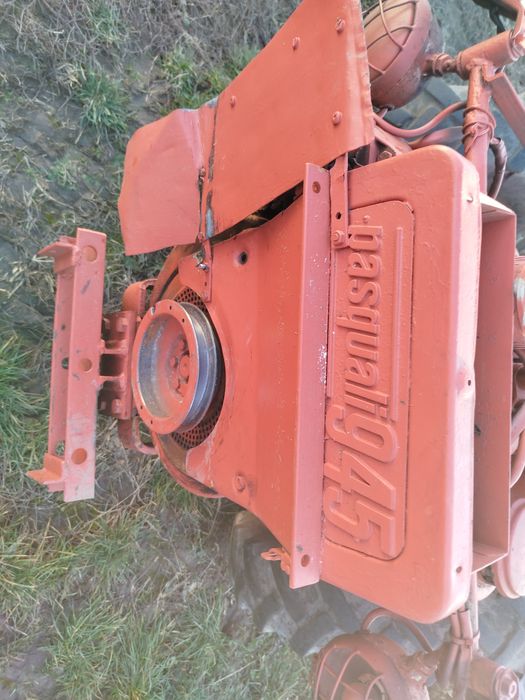 De vanzare pasquali 945 . 21 de cai pornire la cheie si la sfoara