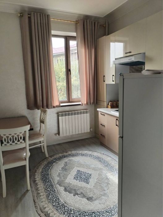 Сдается 2х комнатная квартира на 2 этаже Крытый рынок