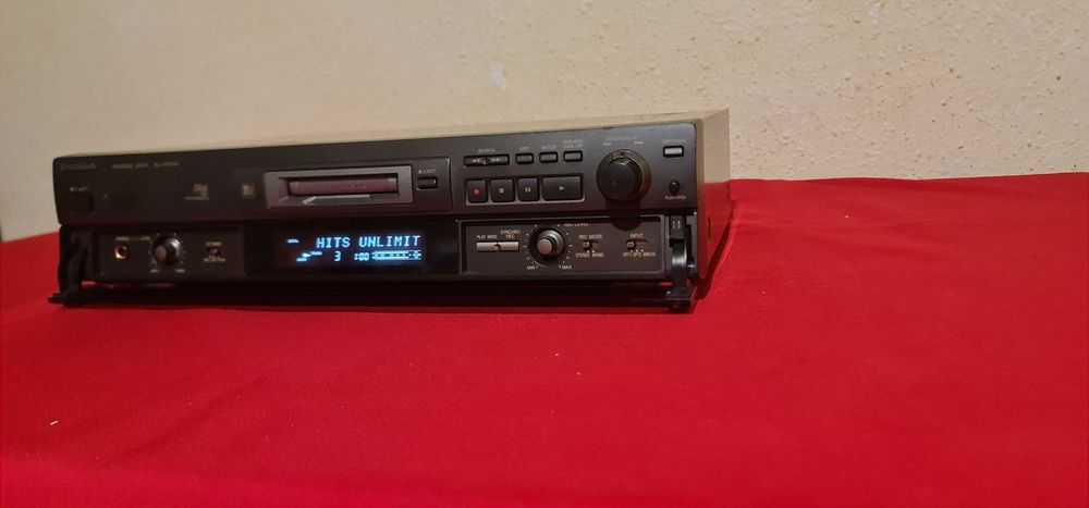 Technics SJ-MD100 Mini Disc Recorder