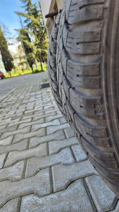 Автомобилни Гуми Falken  Eurowinter HS01  215/55/17 - Зимни