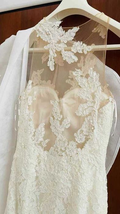 Булчинска рокля.