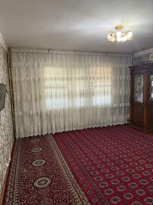 Shaxar markazi Ganga, Jangox markaz-15 da 3 xonali uy sotiladi