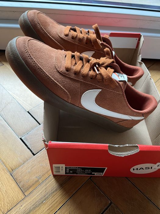 Nike чисто нови ,естесвен велур