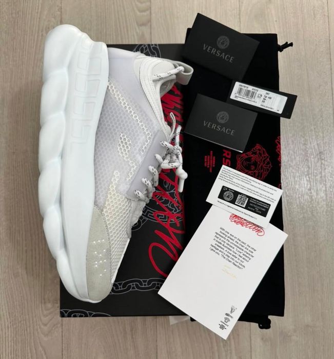 Adidasi versace chain raction