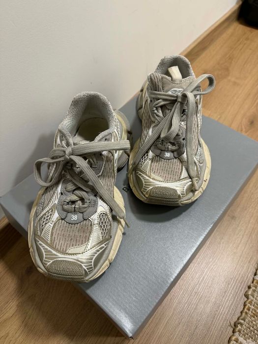 Дамски маратонки Balensiaga