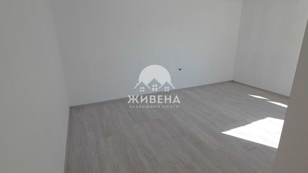 Продавам реновирана къща в с.Червенци, обл. Варна