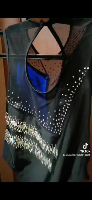 Продам купальник