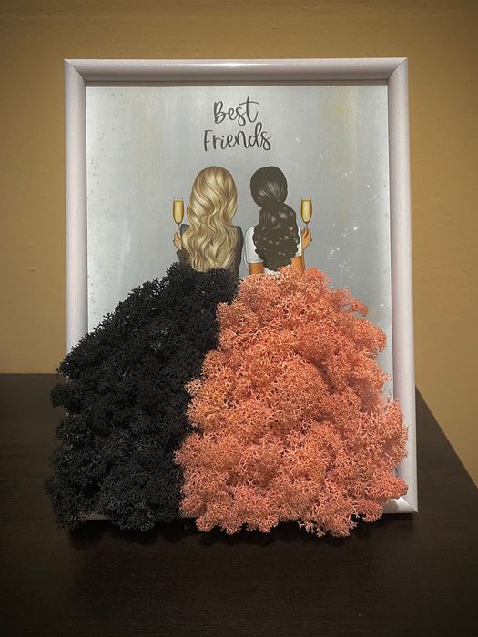 Картина със Скандинавски мъх за приятелки