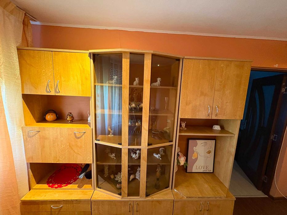 Inchiriez apartament 3 camere Galati