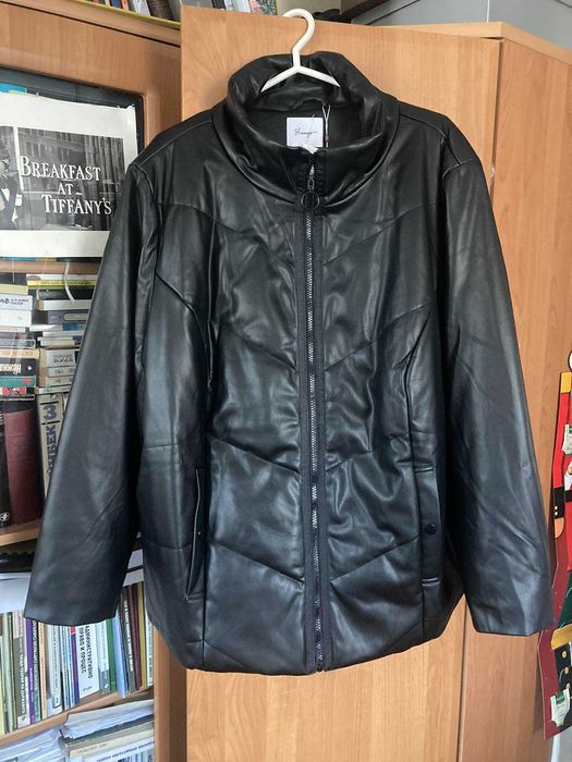 Чисто ново кожено яке