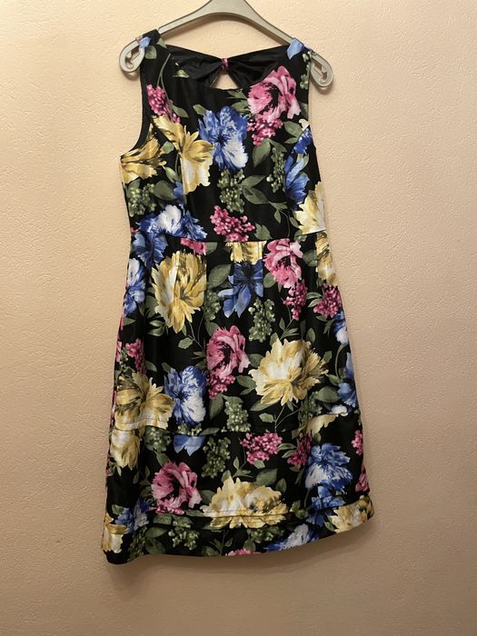 Вечернее, коктейльное платье, из тафты, Англия