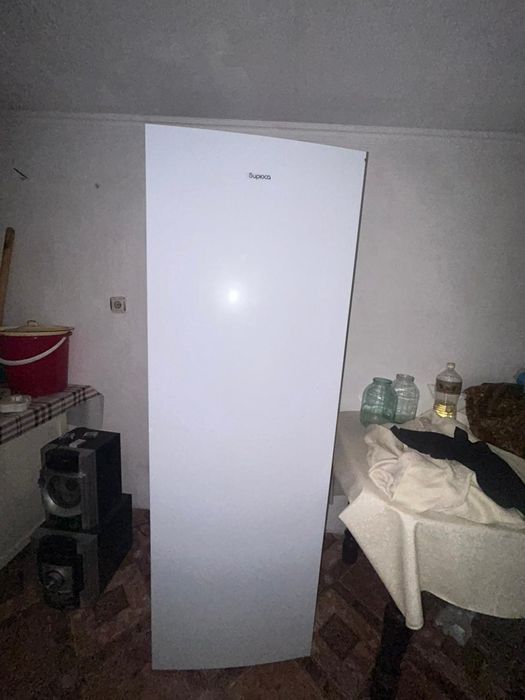 Продам Морозильник