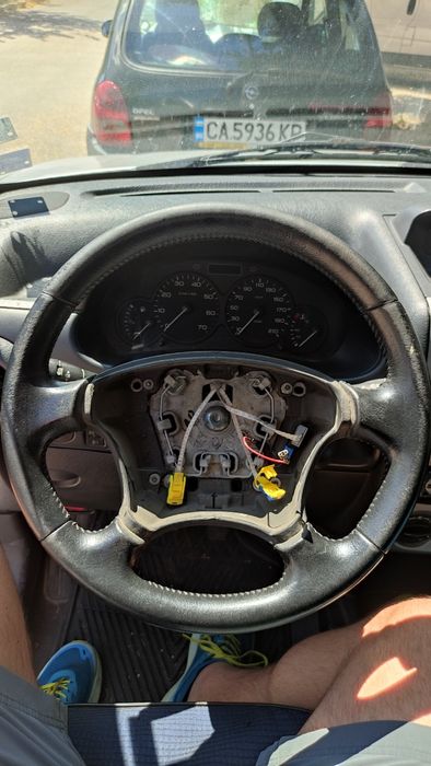 Кожен Волан Peugeot 406, без възглавница.