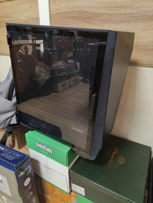 Корпус Zalman Z1 Iceberg