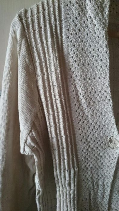 Продавам нова дамска жилетка 100% памук