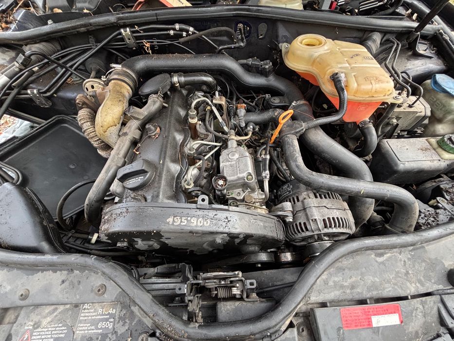 Passat 4 1.9 90к.с. на части