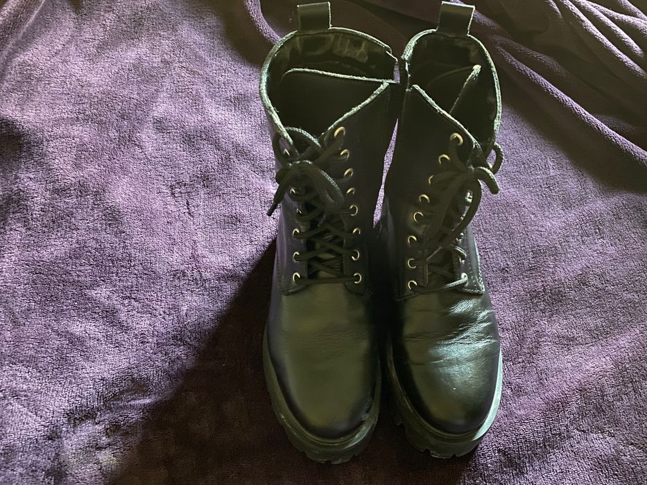 Ghete din piele naturala