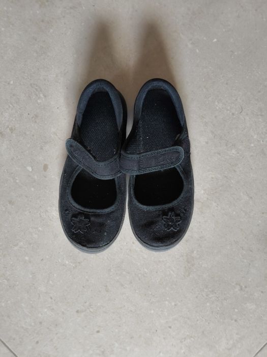 Детски обувки за момичета Clarks