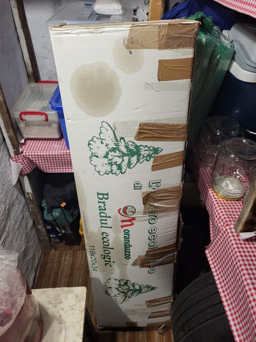 Brad ecologic de Crăciun