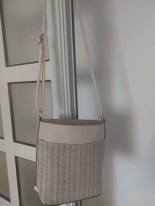 Нова чанта,с дълга дръжка,която се корегира