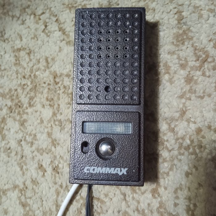 Продам вызовную панель от домофона. Ремонт.Remont domofon-commax.