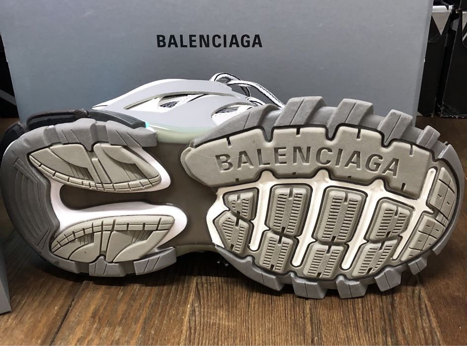 Balenciaga Track Led Grey Light Multicolor Neon Full Box Verificare La Livrare