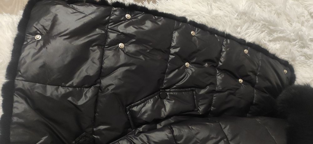 Продаю зимнюю куртку Max Mara