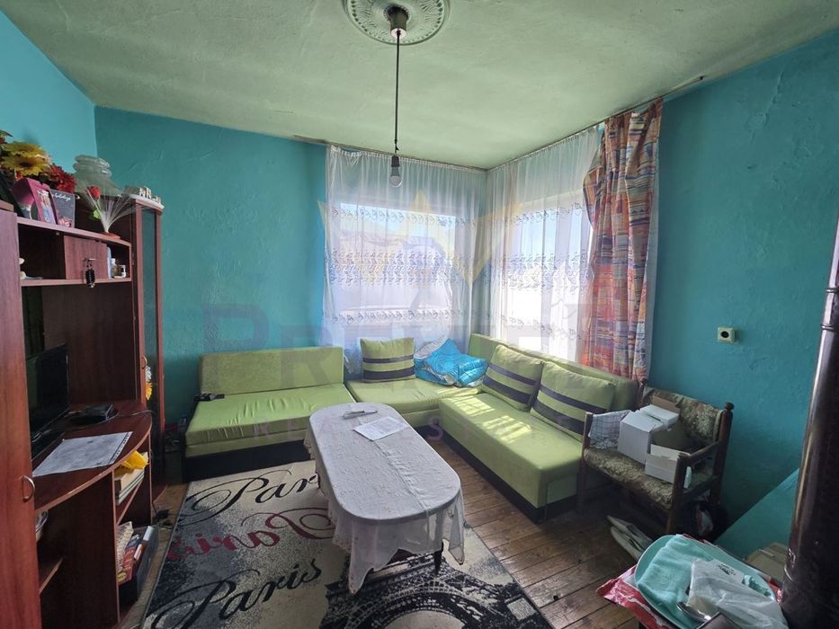 Продава се Къща в с. Оброчище, Област Добрич - 140 кв.м за 558 €/кв.м - Снимка #1