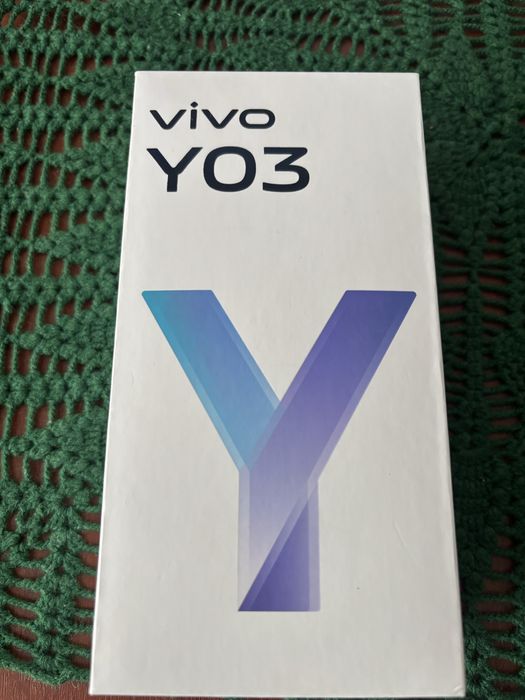 Продам смартфон Vivo V03