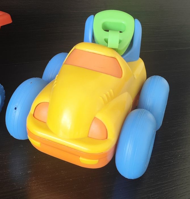 Игрушки машинки продам