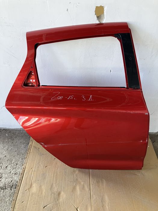 Задна дясна врата за Renault Zoe Рено Зое 2015г